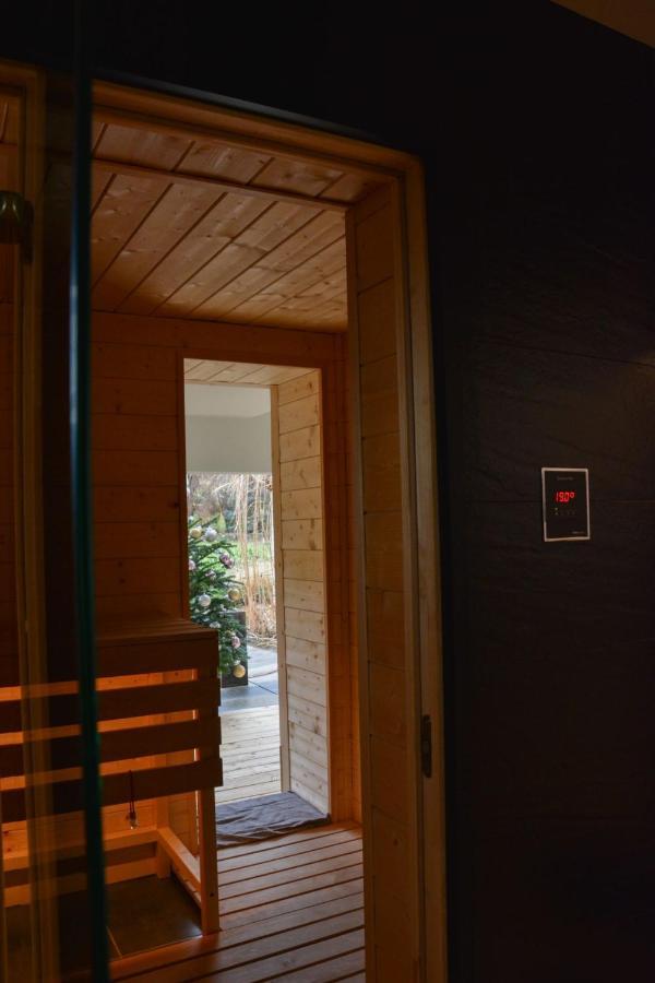Luxury Apartment With Private Sauna Pod Javorovym トゥジネッツ エクステリア 写真